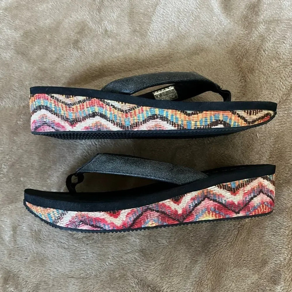 EUC Roper Wave‎ Low Wedge Sandal Women's Size 9 - Picture 7 of 9